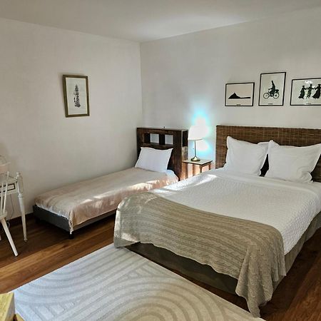 Bed And Breakfast Saultchevreuil, Au Mont Saint Michel Villedieu-les-Poëles Exteriér fotografie